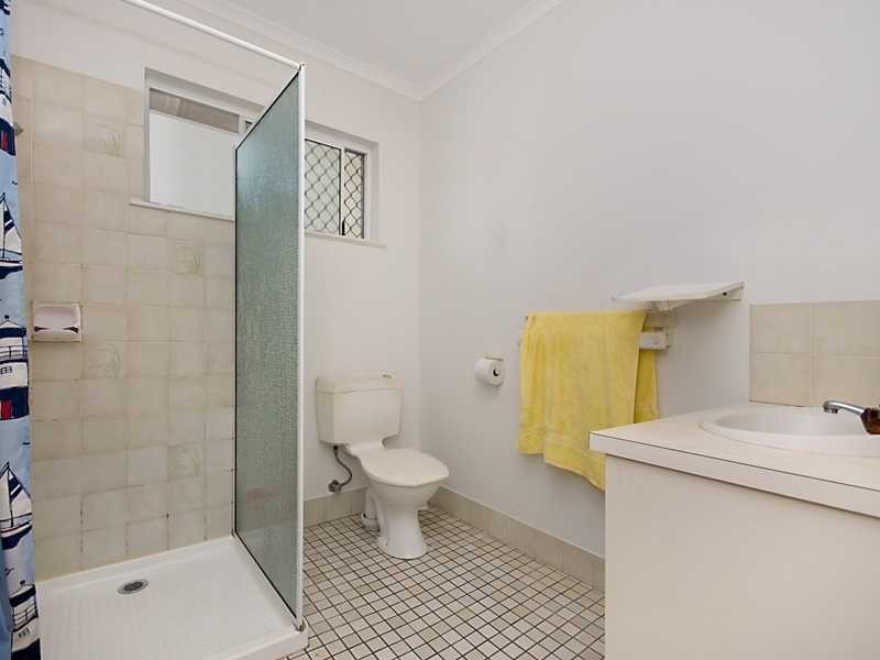4/7-9 Nesbit St, Whitfield QLD 4870