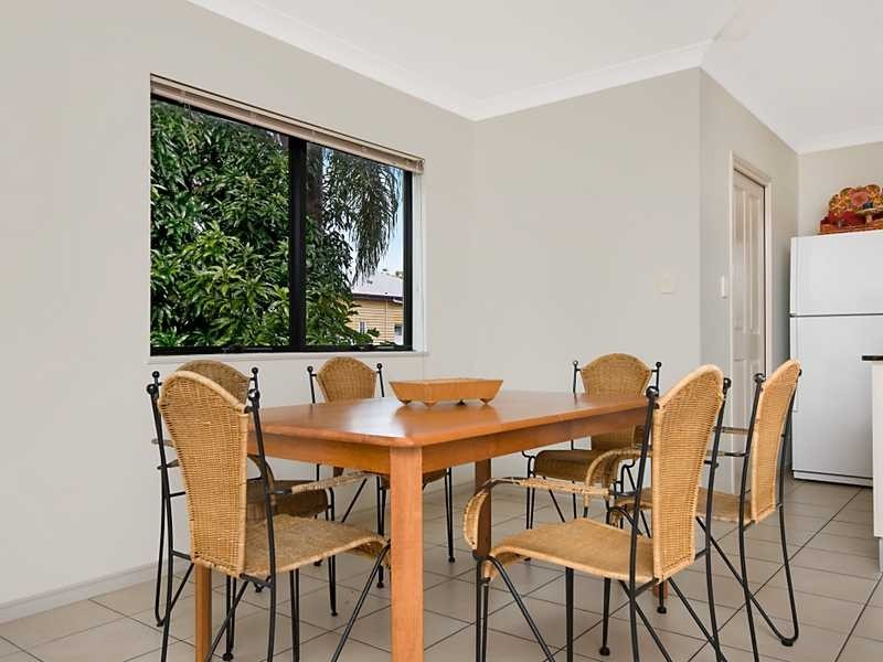 7/72 Digger Street, Cairns North QLD 4870