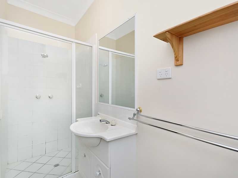 14 Opaline Close, Brinsmead QLD 4870