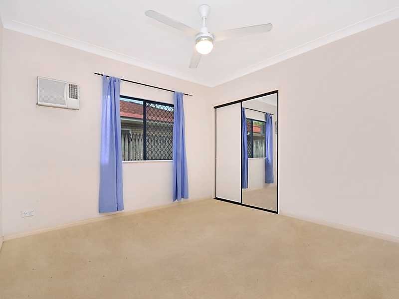 14 Opaline Close, Brinsmead QLD 4870