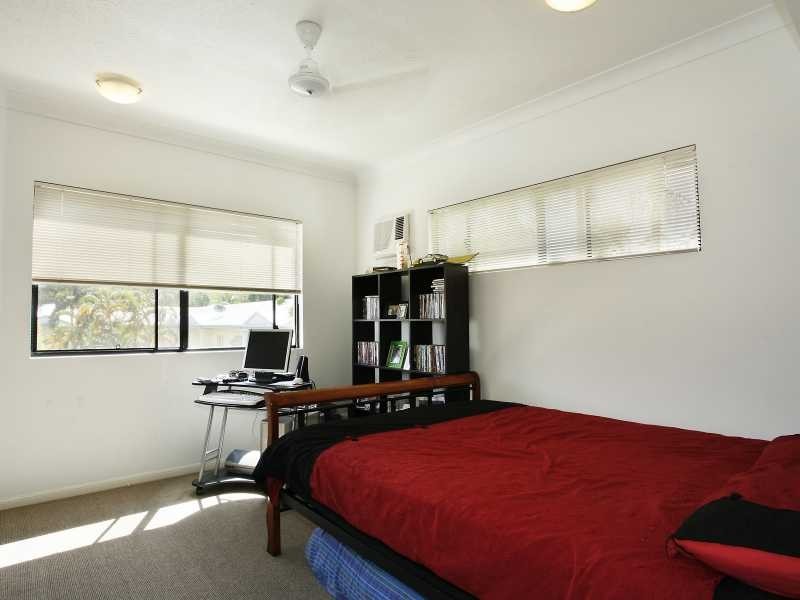 27/44 Pease Street, Cairns QLD 4870