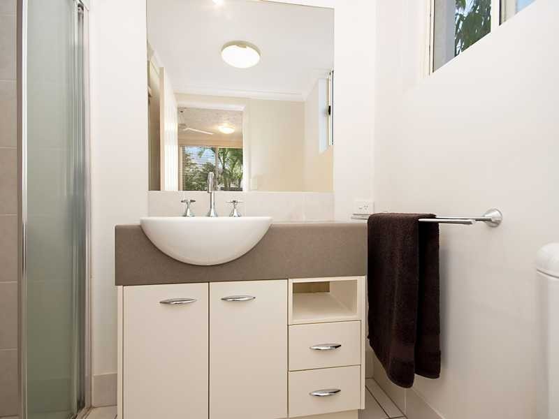 28/164 Spence Street, Cairns QLD 4870