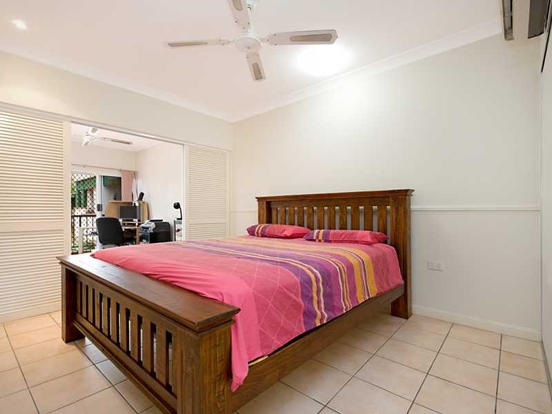 2/5-7 Herries Street, Earlville QLD 4870