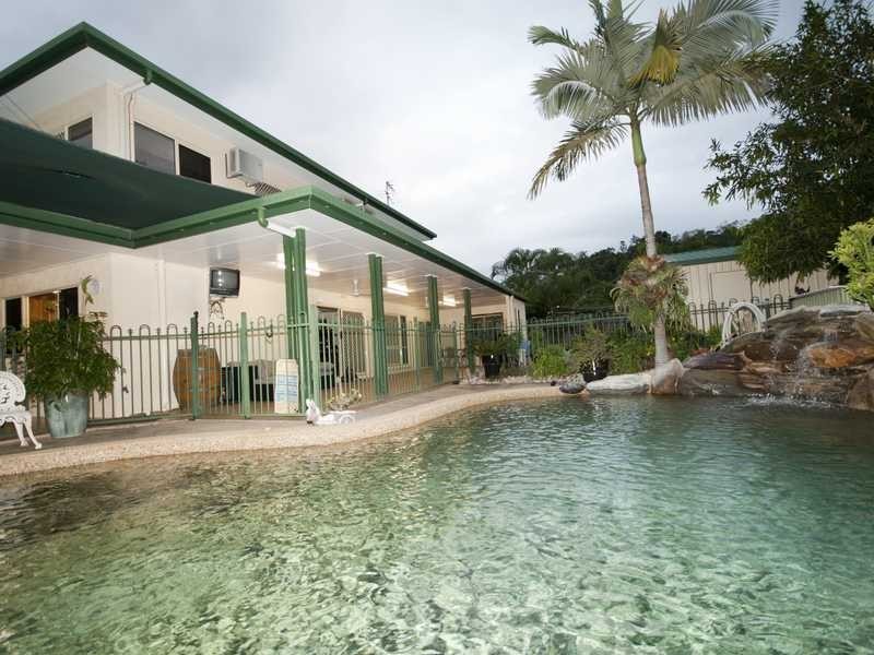 9 Tanganelli Close, Kanimbla QLD 4870