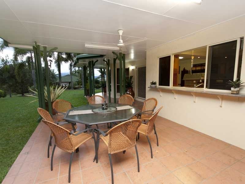 9 Tanganelli Close, Kanimbla QLD 4870