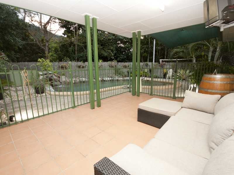 9 Tanganelli Close, Kanimbla QLD 4870