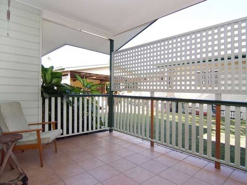 2/42 Oxley Street, Edge Hill QLD 4870