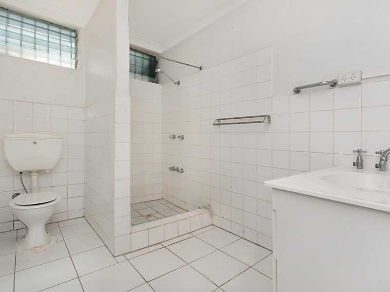 4/300 Sheridan Street, Cairns North QLD 4870