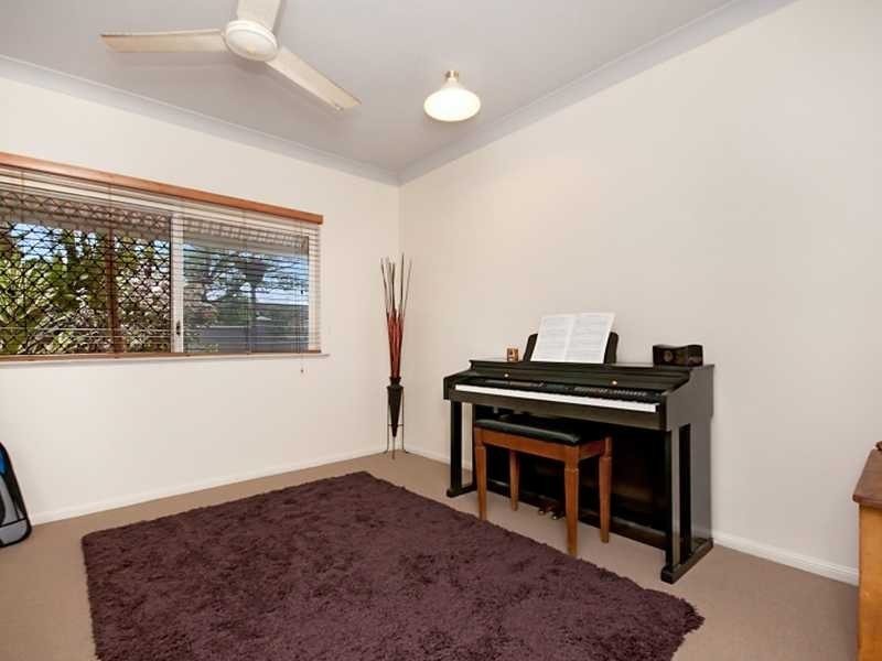 1/37 Martyn Street, Parramatta Park QLD 4870