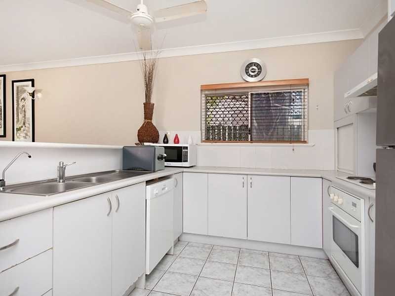 1/37 Martyn Street, Parramatta Park QLD 4870