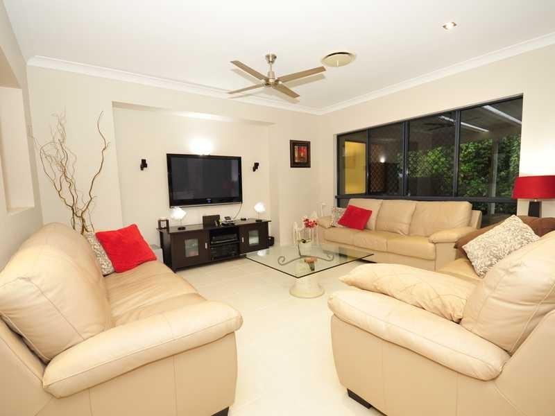 18 Vauclause Close, Brinsmead QLD 4870