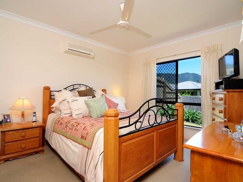 4 Five Span Close, Brinsmead QLD 4870