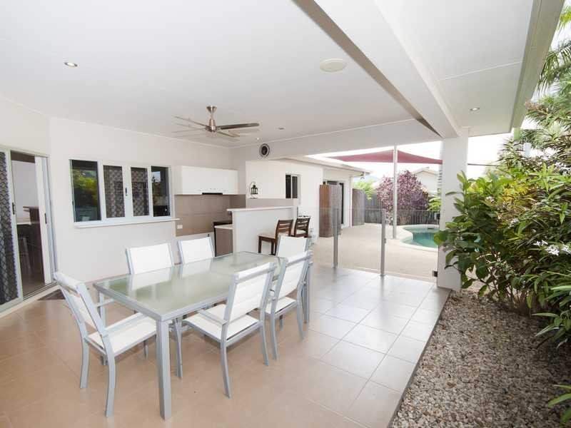 12 Smoko Close, Brinsmead QLD 4870