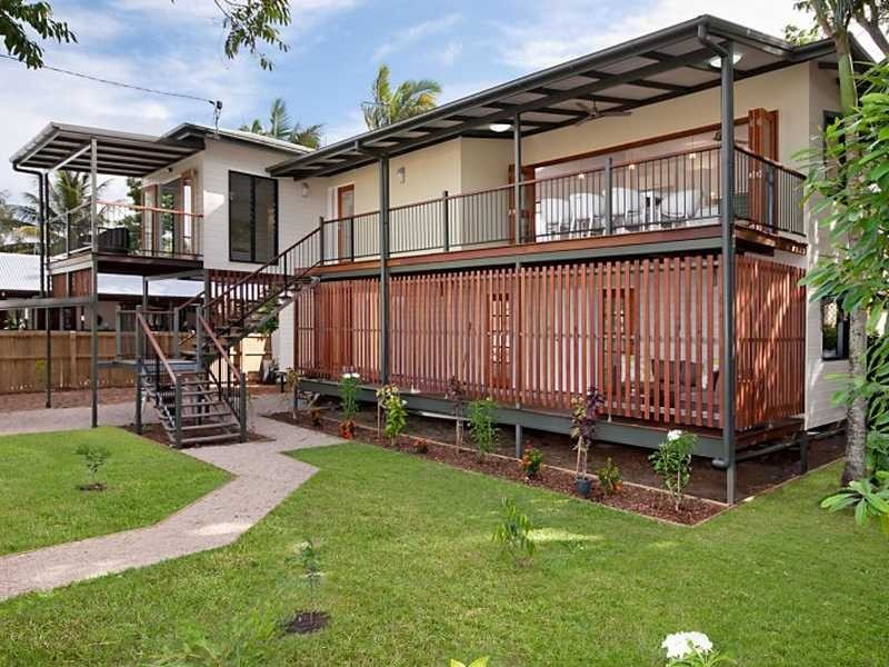 37 Law Street, Cairns North QLD 4870