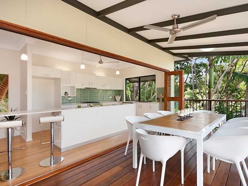 37 Law Street, Cairns North QLD 4870