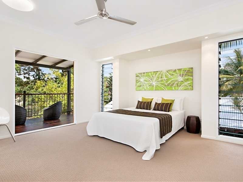 37 Law Street, Cairns North QLD 4870