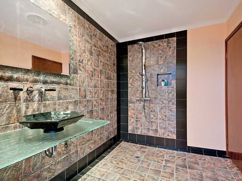 7 Cassava Street, Holloways Beach QLD 4878