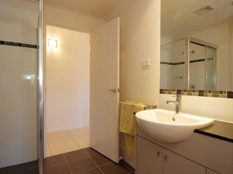 3/172 McLeod Street, Cairns North QLD 4870