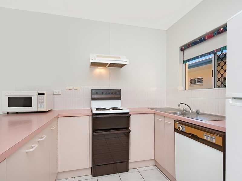 230/191 McLeod Street, Cairns North QLD 4870