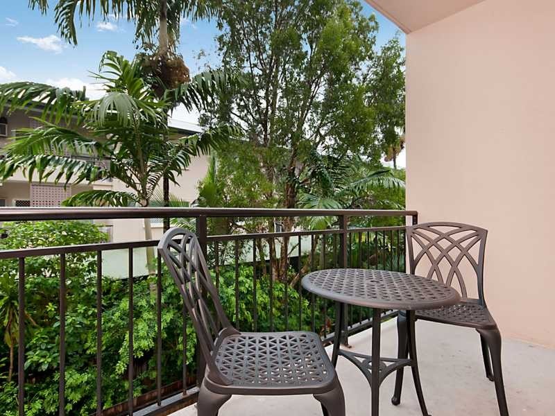 206/53 McCormack Street, Cairns QLD 4870