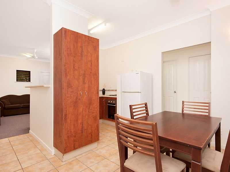 206/53 McCormack Street, Cairns QLD 4870