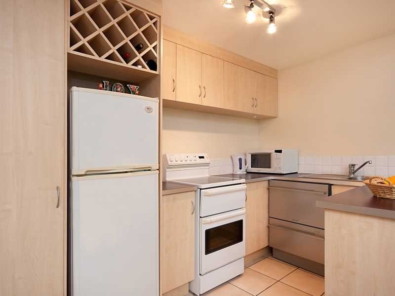 5/10 Digger Street, Cairns North QLD 4870