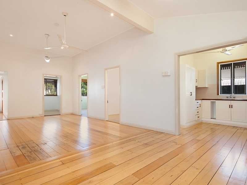 25 Pembroke Street, Parramatta Park QLD 4870