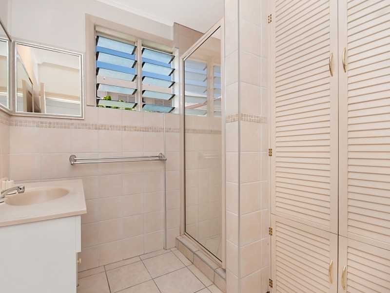 25 Pembroke Street, Parramatta Park QLD 4870