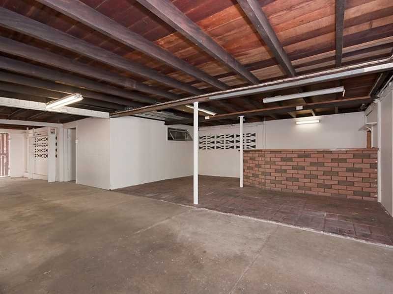 25 Pembroke Street, Parramatta Park QLD 4870