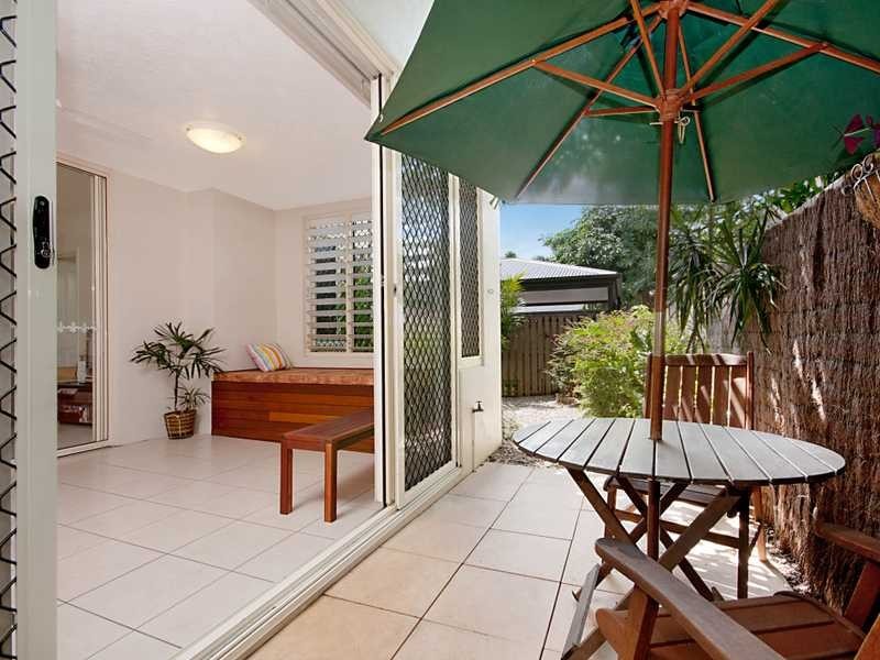 4/164 Spence Street, Cairns QLD 4870