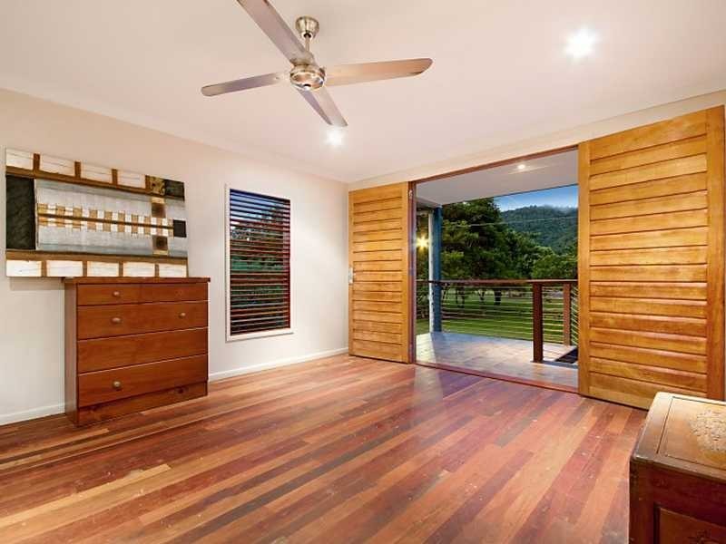 19 Purbeck Place, Edge Hill QLD 4870