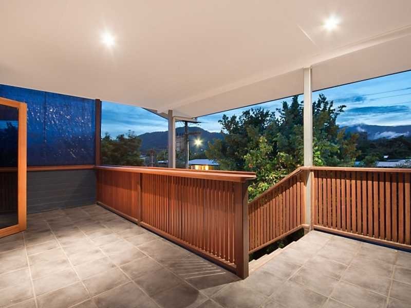 19 Purbeck Place, Edge Hill QLD 4870