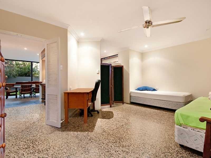 19 Purbeck Place, Edge Hill QLD 4870