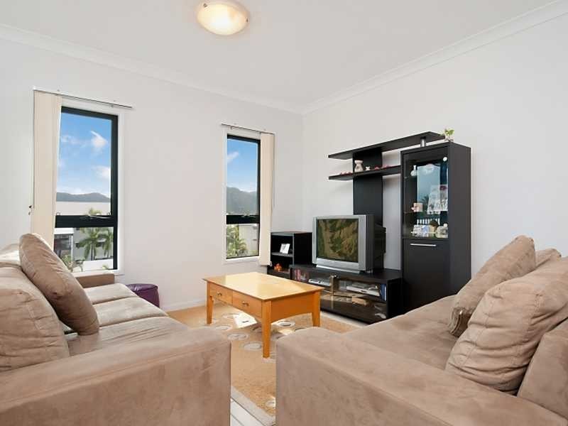 10/93 McLeod Street, Cairns City QLD 4870
