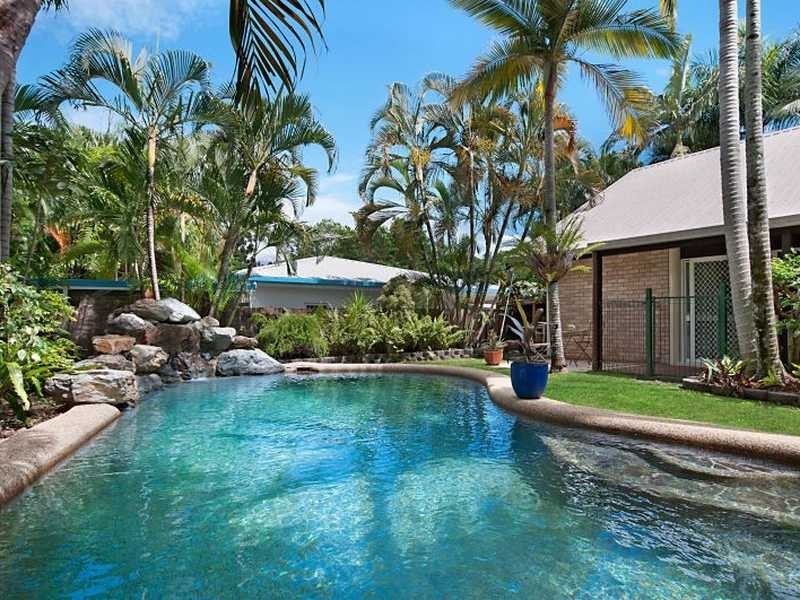 10 Clearwater Street, Freshwater QLD 4870