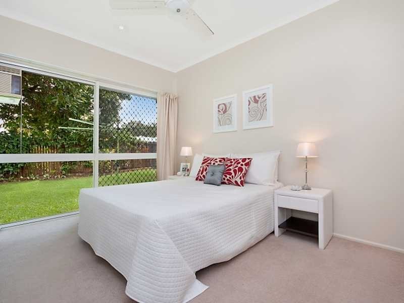 10 Clearwater Street, Freshwater QLD 4870