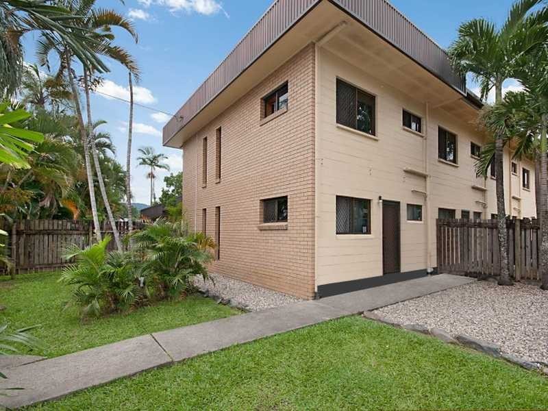 2 Moody Street, Cairns QLD 4870