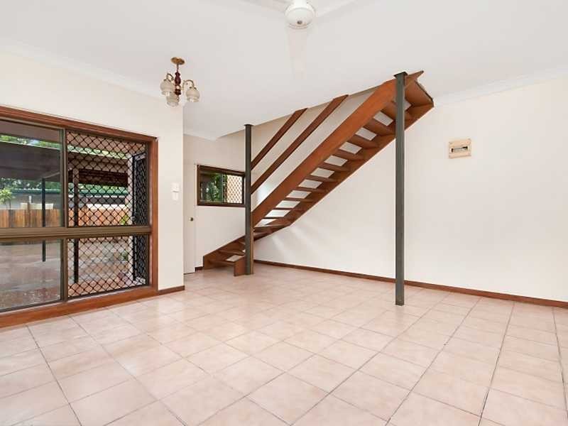 2 Moody Street, Cairns QLD 4870