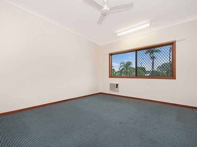 2 Moody Street, Cairns QLD 4870