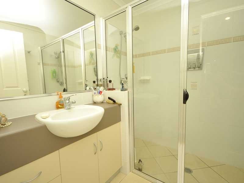 2/106 McLeod Street, Cairns City QLD 4870