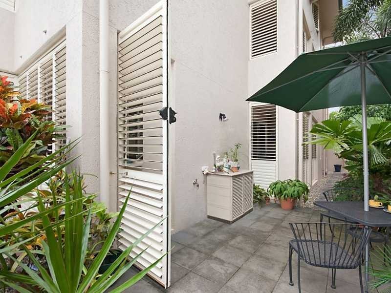 2/106 McLeod Street, Cairns City QLD 4870