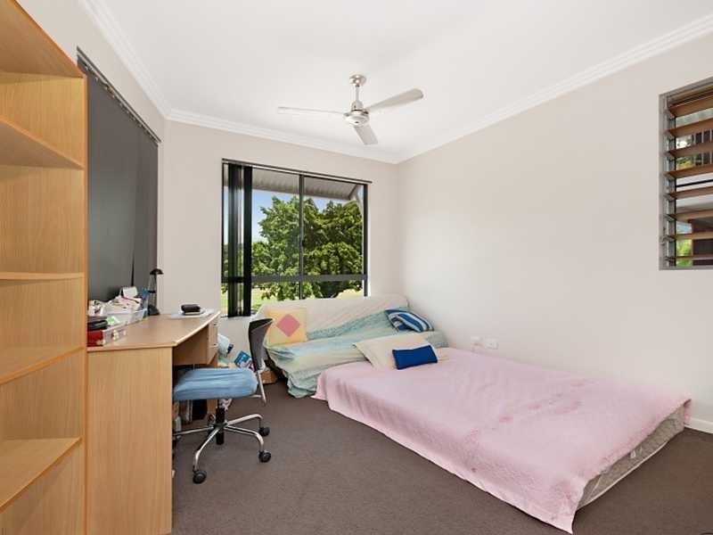 8/242 Grafton Street, Cairns North QLD 4870