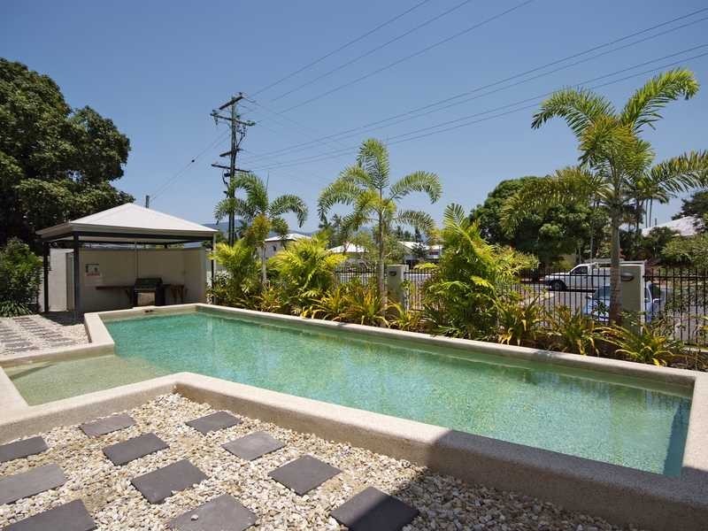 10/15 Clare Street, Parramatta Park QLD 4870