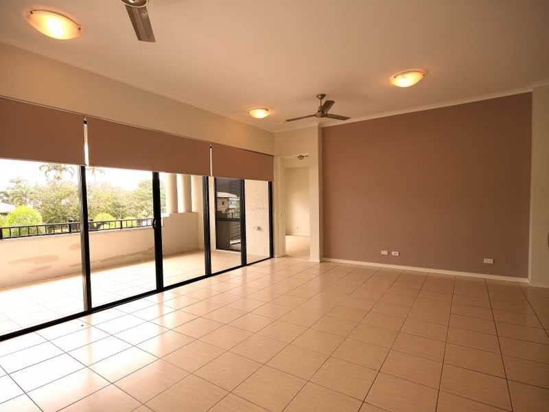 10/15 Clare Street, Parramatta Park QLD 4870