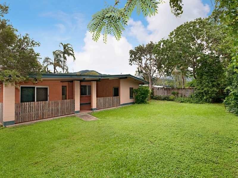144 Russell Street, Edge Hill QLD 4870