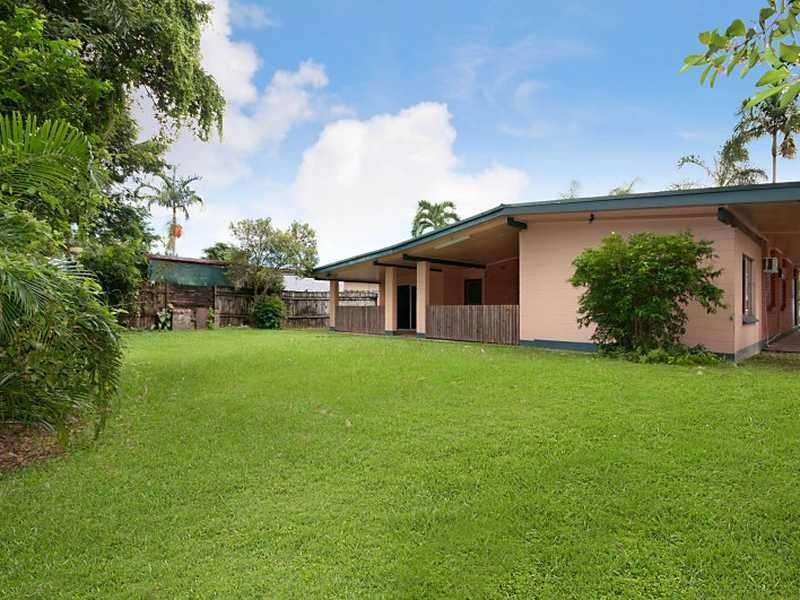 144 Russell Street, Edge Hill QLD 4870