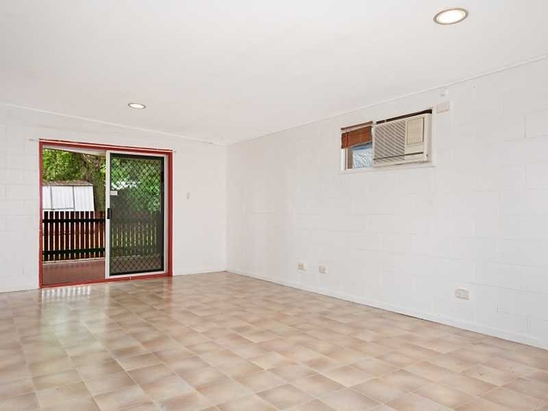 144 Russell Street, Edge Hill QLD 4870