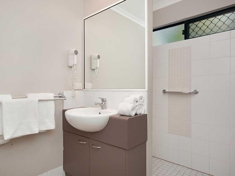 71/3-11 Water Street, Cairns City QLD 4870