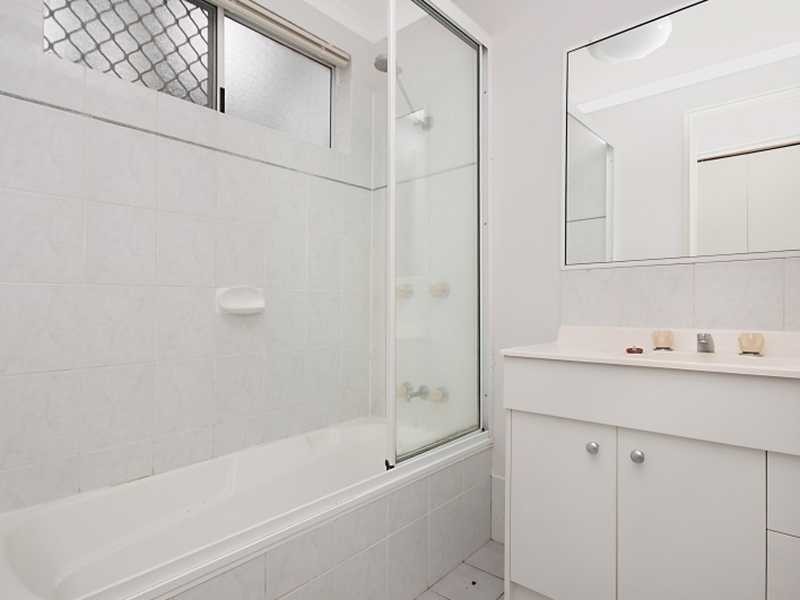 7/59 McCormack Street, Cairns QLD 4870