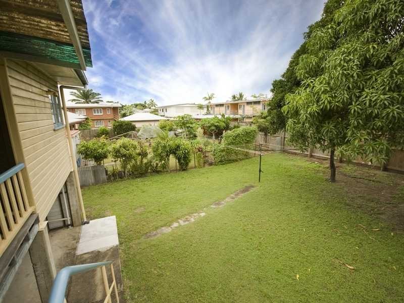 233 Aumuller Street, Cairns QLD 4870